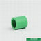 مواسير طاعون المجترات الصغيرة PPR اقتران PPR Socket ISO9001 DIN8077 / 8078 اللون OEM حجم 20-160mm